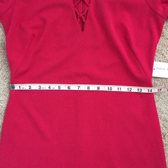 Alexia Admor Split Sleeve Dress - Picture 7 of 8